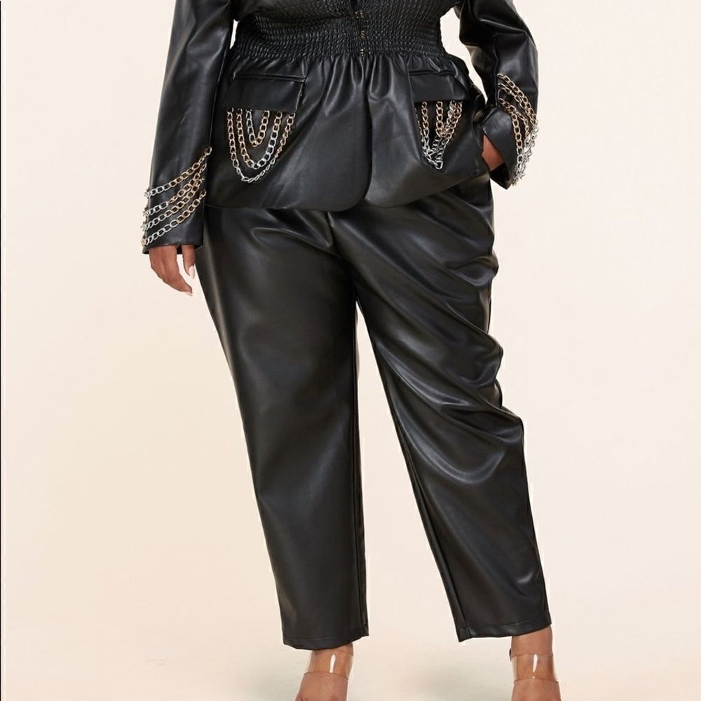 New Plus Size Vegan Leather Pantsuit L'atise by Amy - Picture 8 of 14